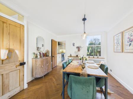 CAM04018G0-PR0412-ST