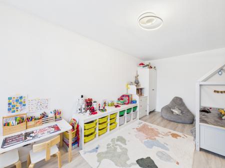 CAM04018G0-PR0411-ST