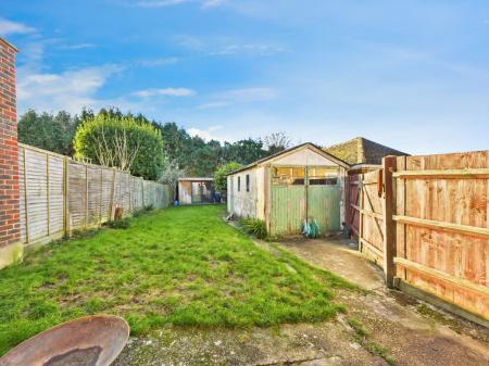 e66fefc8-CAM04018G0-