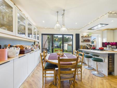 CAM04018G0-PR0409-ST