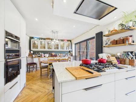 CAM04018G0-PR0409-ST