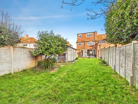 80d1de7f-CAM04018G0-