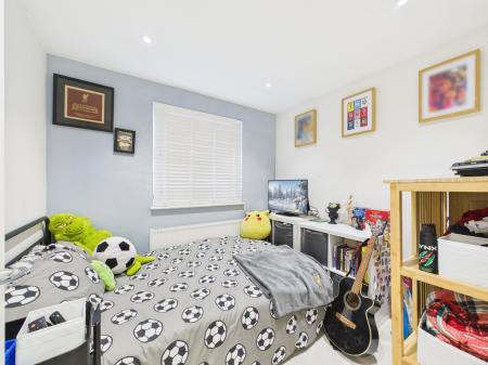 CAM04018G0-PR0414-ST