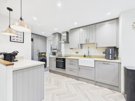 CAM04018G0-PR0414-ST