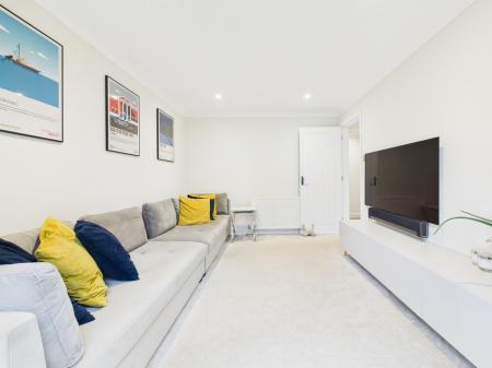 CAM04018G0-PR0414-ST