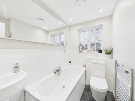 CAM04018G0-PR0414-ST