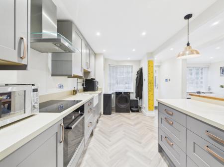 CAM04018G0-PR0414-ST