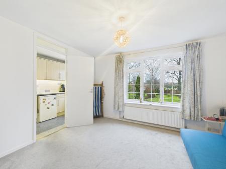 CAM04018G0-PR0416-ST