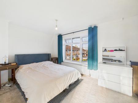 CAM04018G0-PR0417-ST