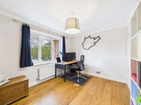 CAM04018G0-PR0426-ST