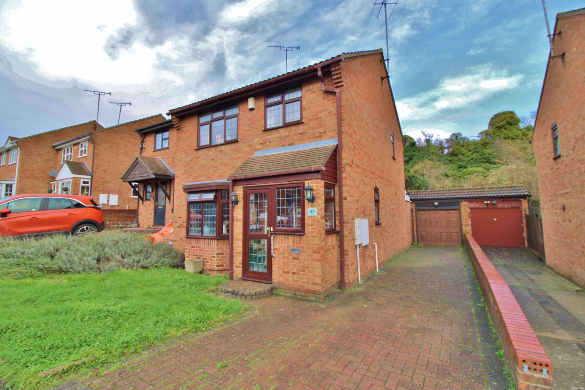 3 bedroom House for sale in Swanley