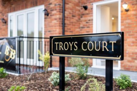 troys court sign.jpg