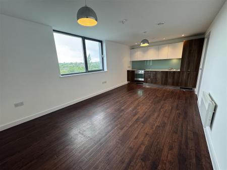 lounge  kitchen long shot.JPG