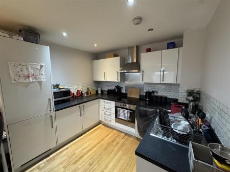 KITCHEN  679 MORELLO.jpeg