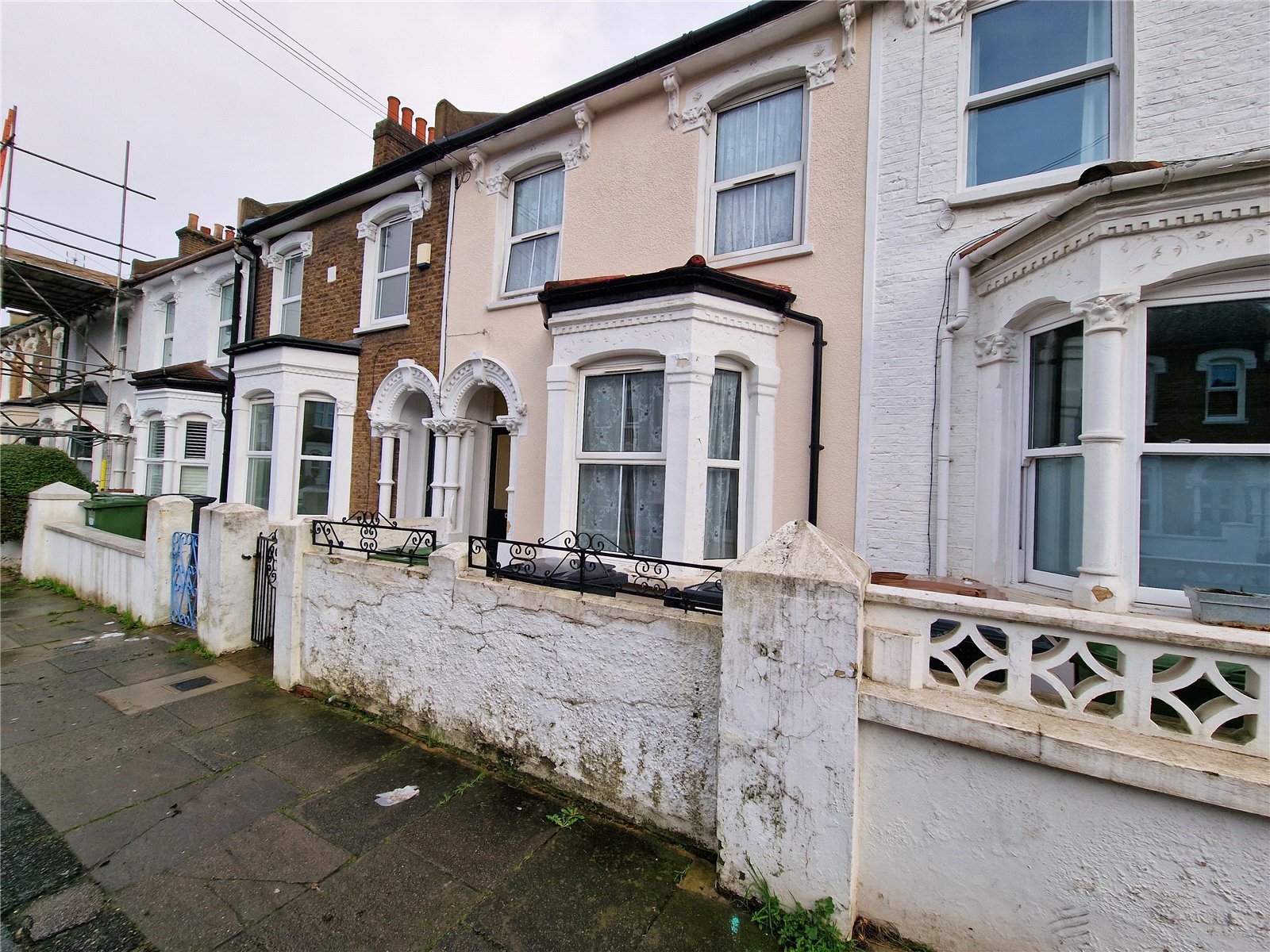 3 bedroom House for sale in London