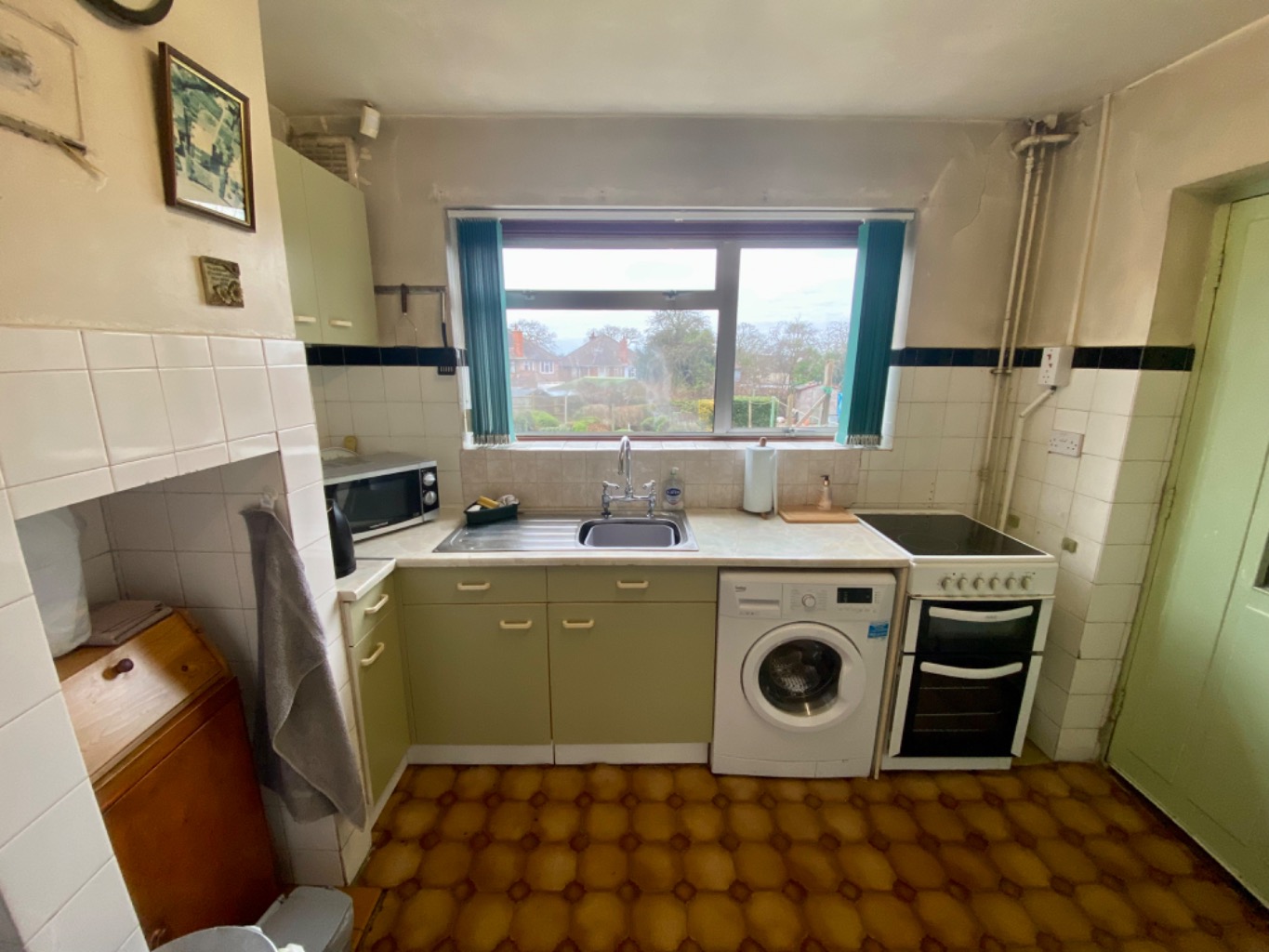 3 bedroom Detached House for sale in Nuneaton