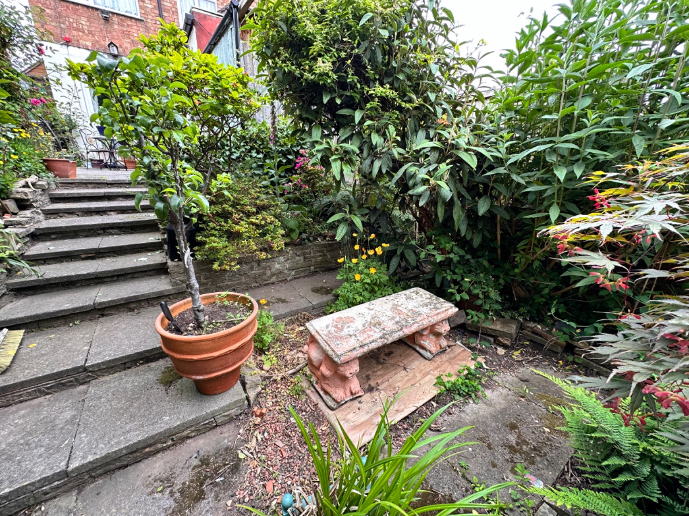 3 bedroom SemiDetached House for sale in Nuneaton