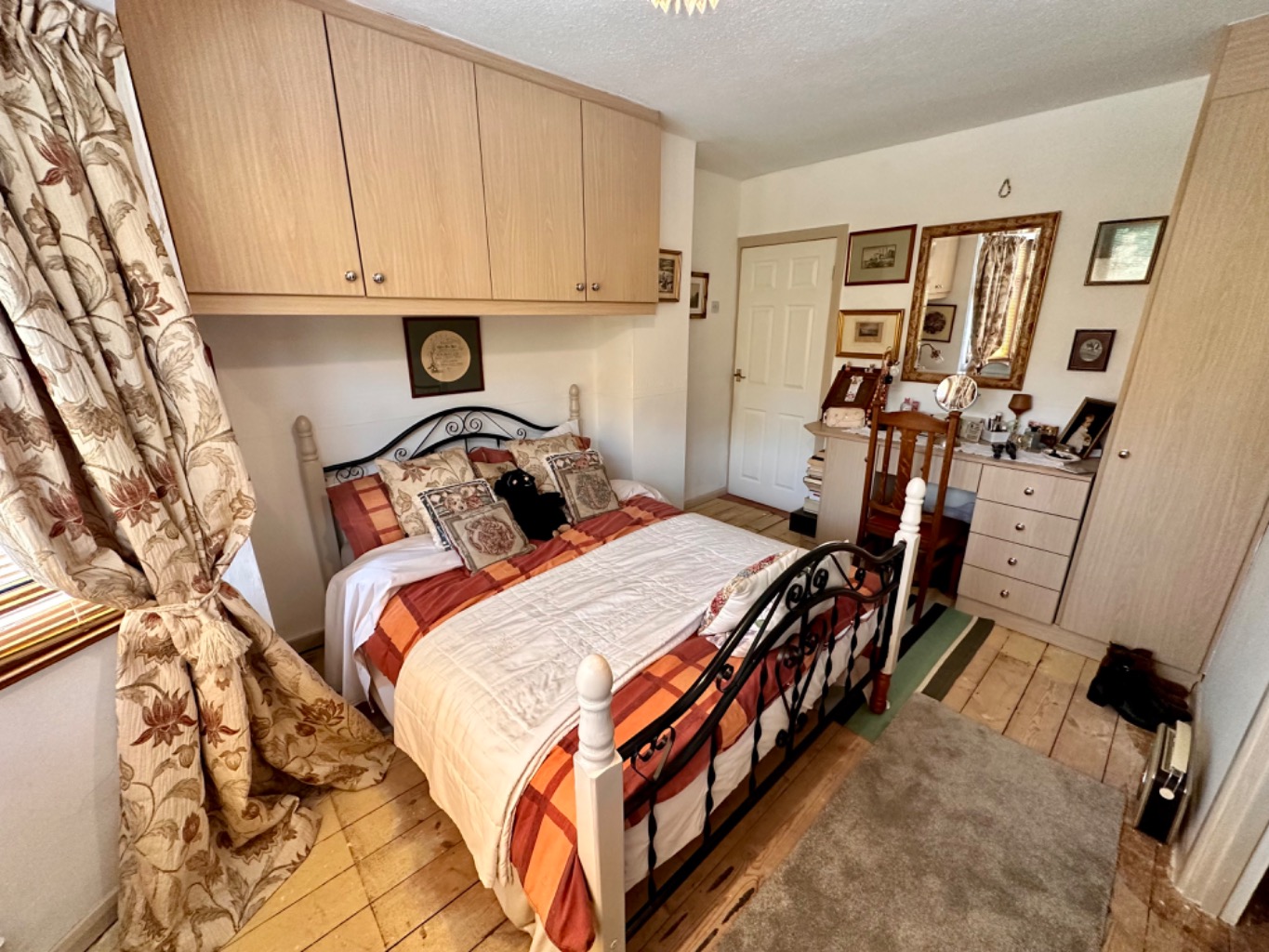 3 bedroom SemiDetached House for sale in Nuneaton