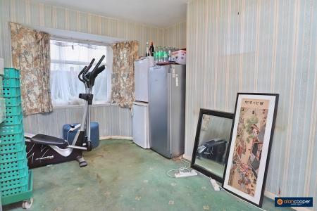 Media image 01