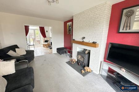 Media image 03