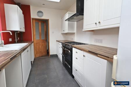 Media image 08