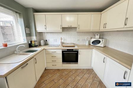 Media image 04