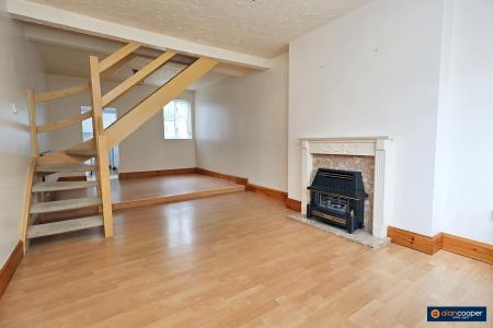 Media image 02