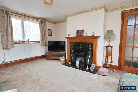Media image 03