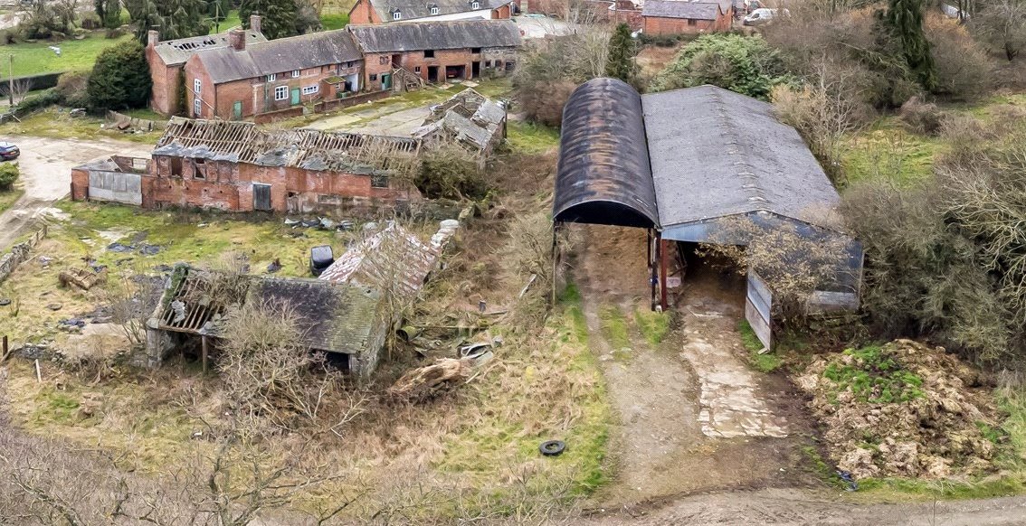 4 bedroom Farm for sale in Worthen