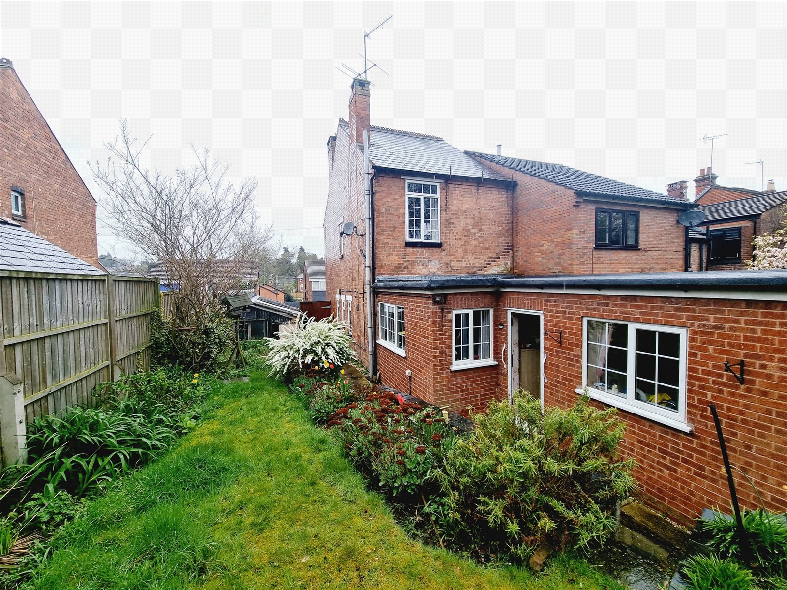 2 bedroom Detached House for sale in Worcestershire
