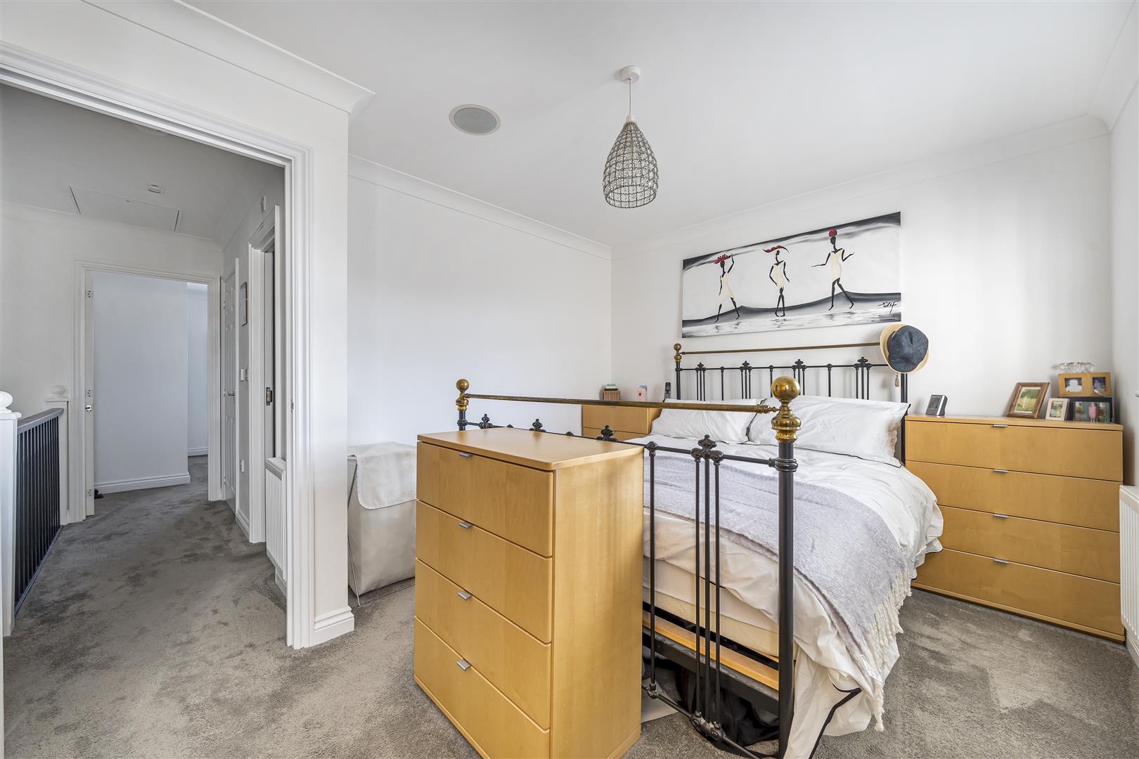 3 bedroom Townhouse for sale in Epsom