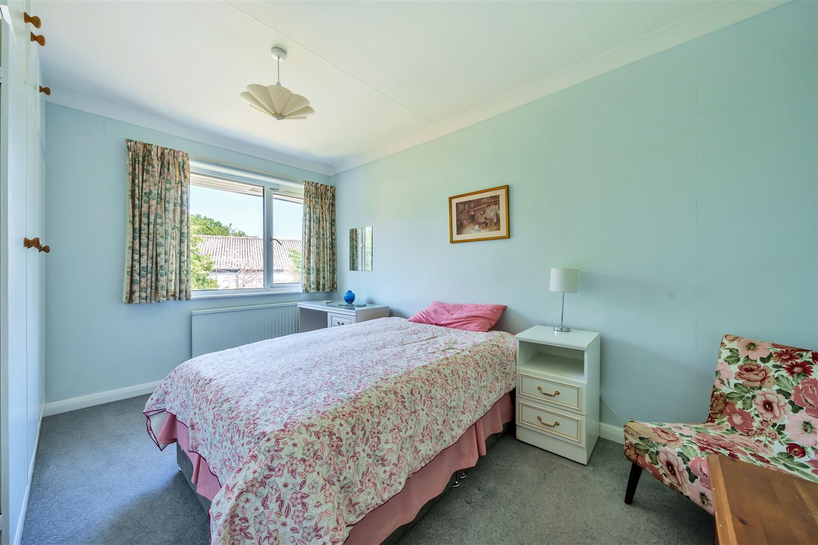 3 bedroom Terraced House for sale in Epsom