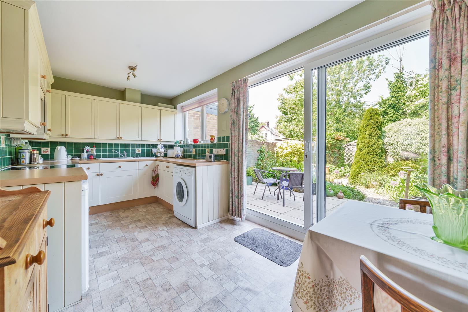 3 bedroom Terraced House for sale in Epsom