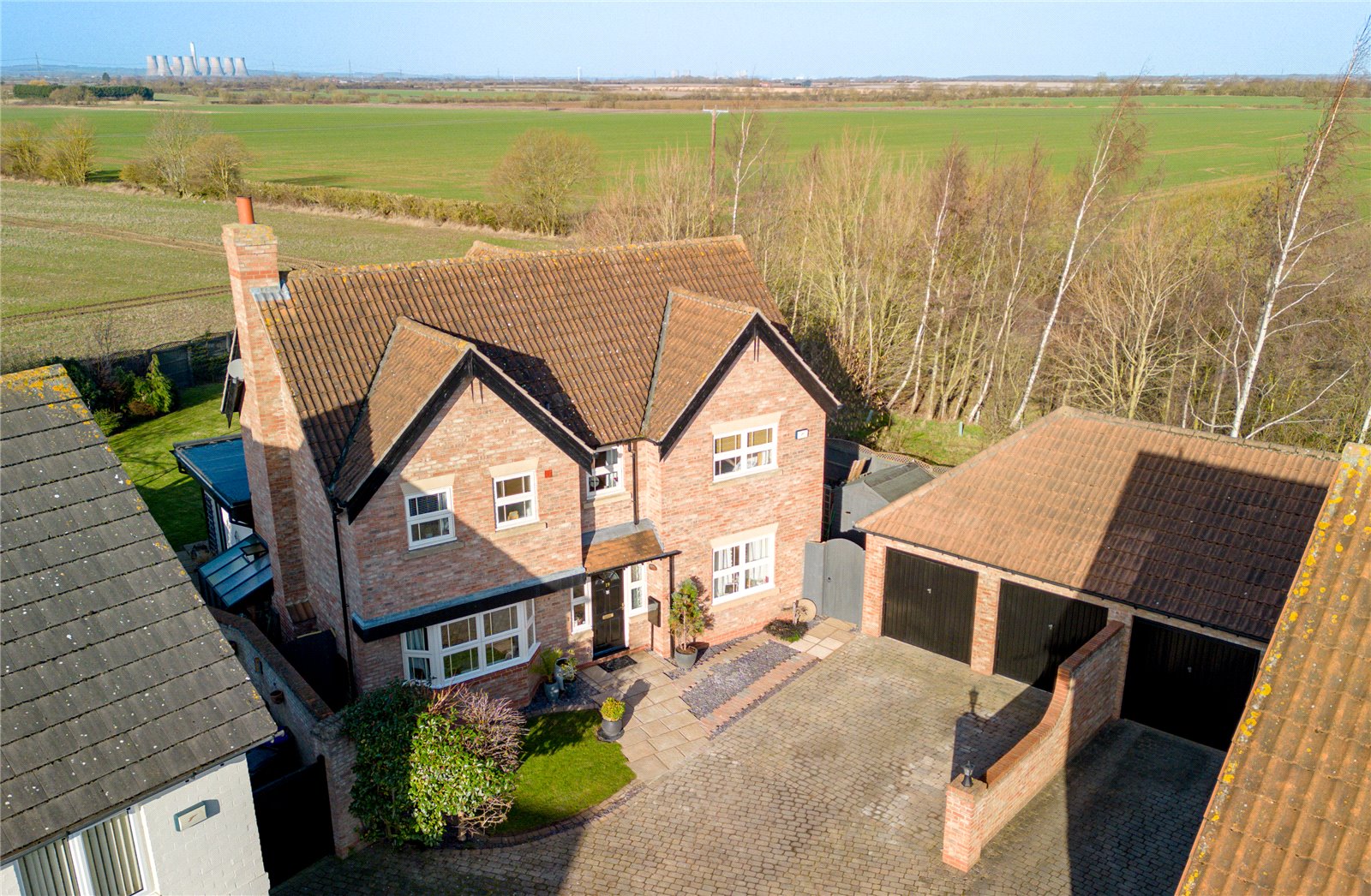 Detached House for sale with 5 bedrooms, St Botolphs Gate, Saxilby