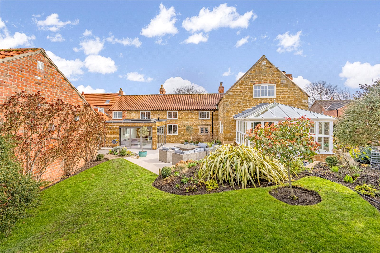 Detached House for sale with 5 bedrooms, The Green, Allington Fine