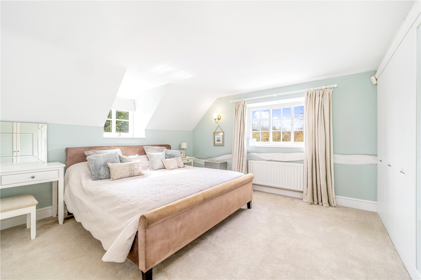 Detached House for sale with 5 bedrooms, The Green, Allington Fine