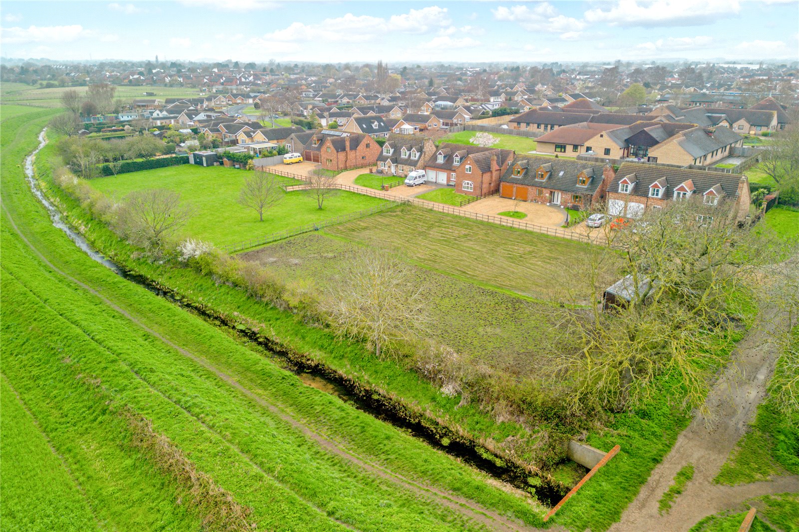 Detached House for sale with 4 bedrooms, Daleview Meadows, North