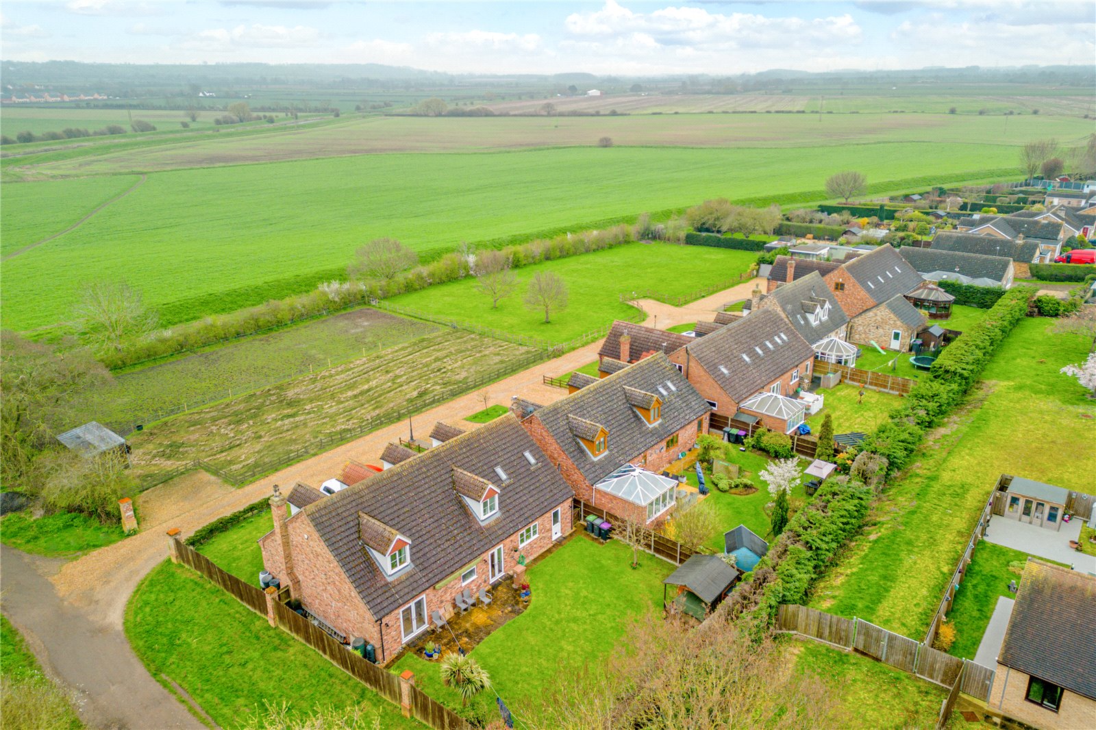 Detached House for sale with 4 bedrooms, Daleview Meadows, North