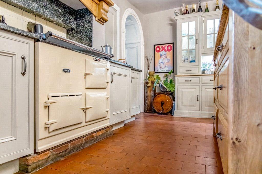 Detached House for sale with 6 bedrooms, Church End Road, Freiston