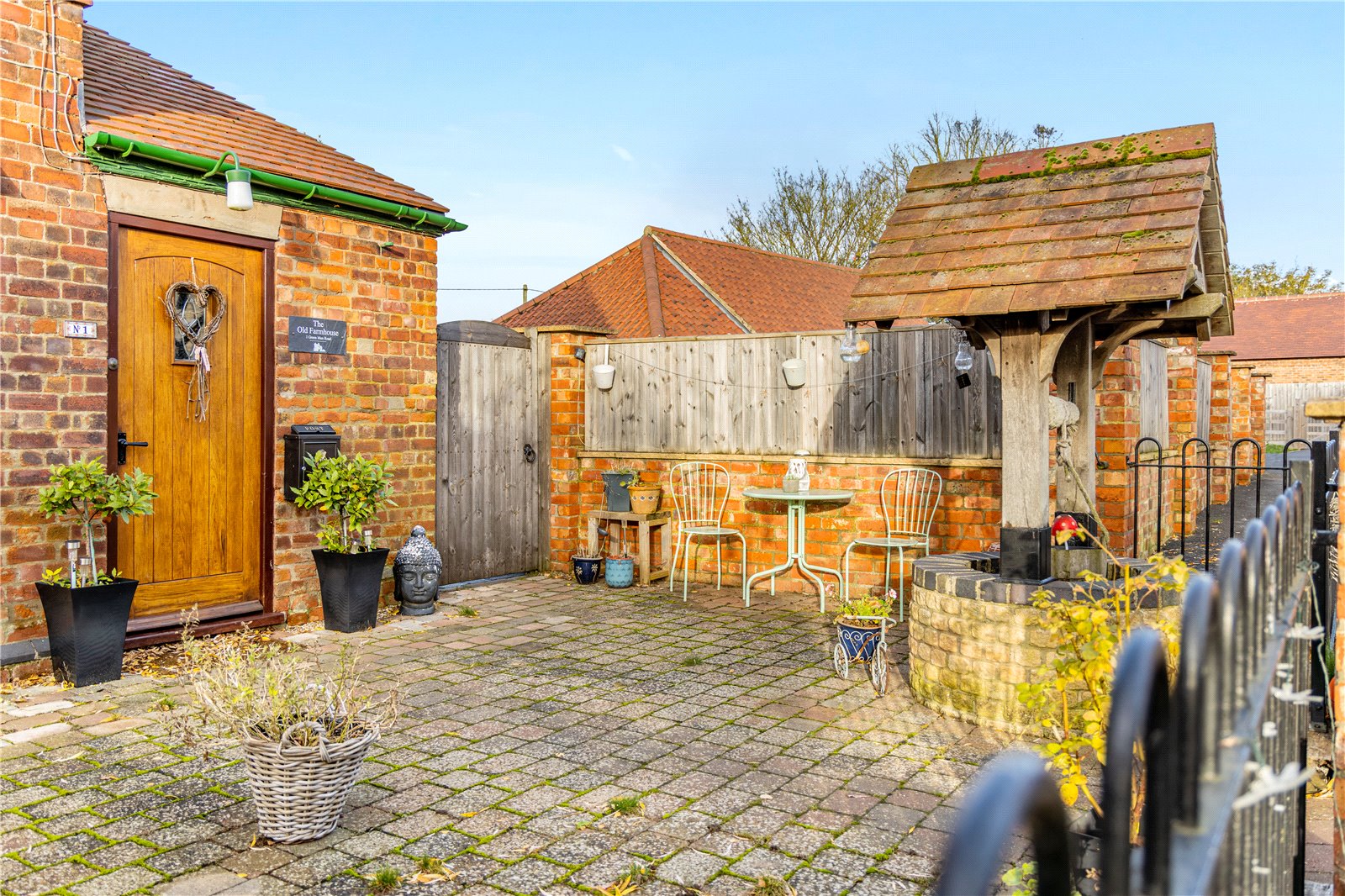 Detached House for sale with 4 bedrooms, Green Man Road, Navenby Fine & Country