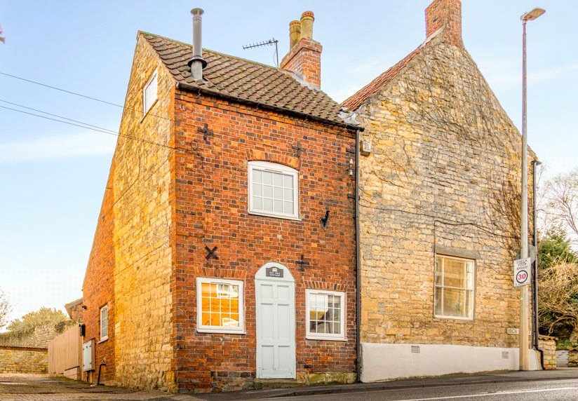 SemiDetached House for sale with 2 bedrooms, High Street, Navenby Fine & Country