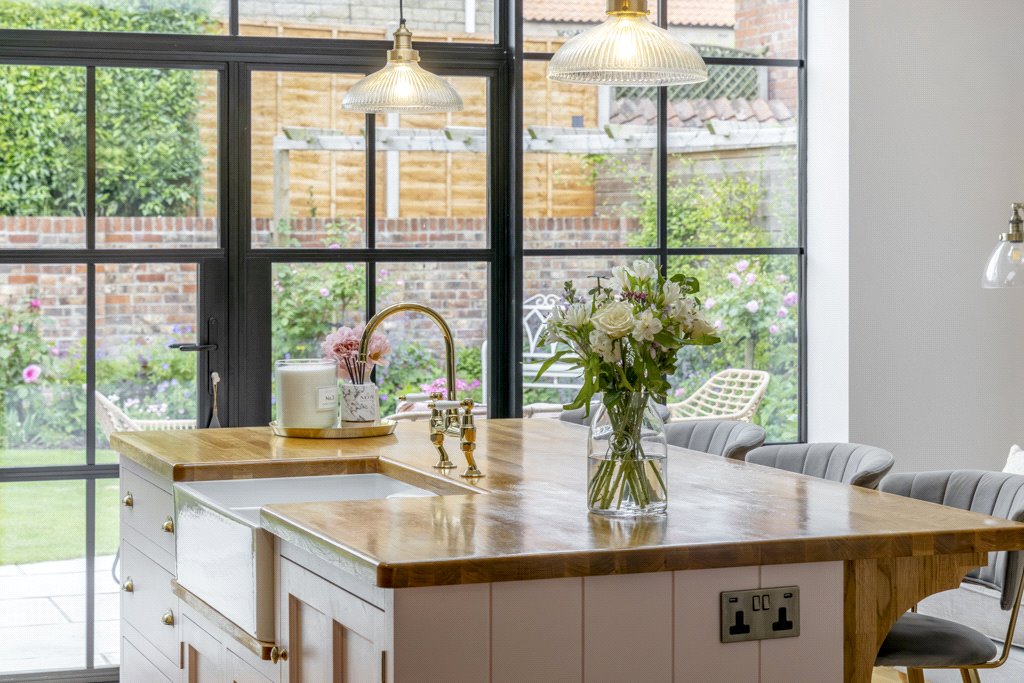 Link Detached House for sale with 4 bedrooms, Drury Street