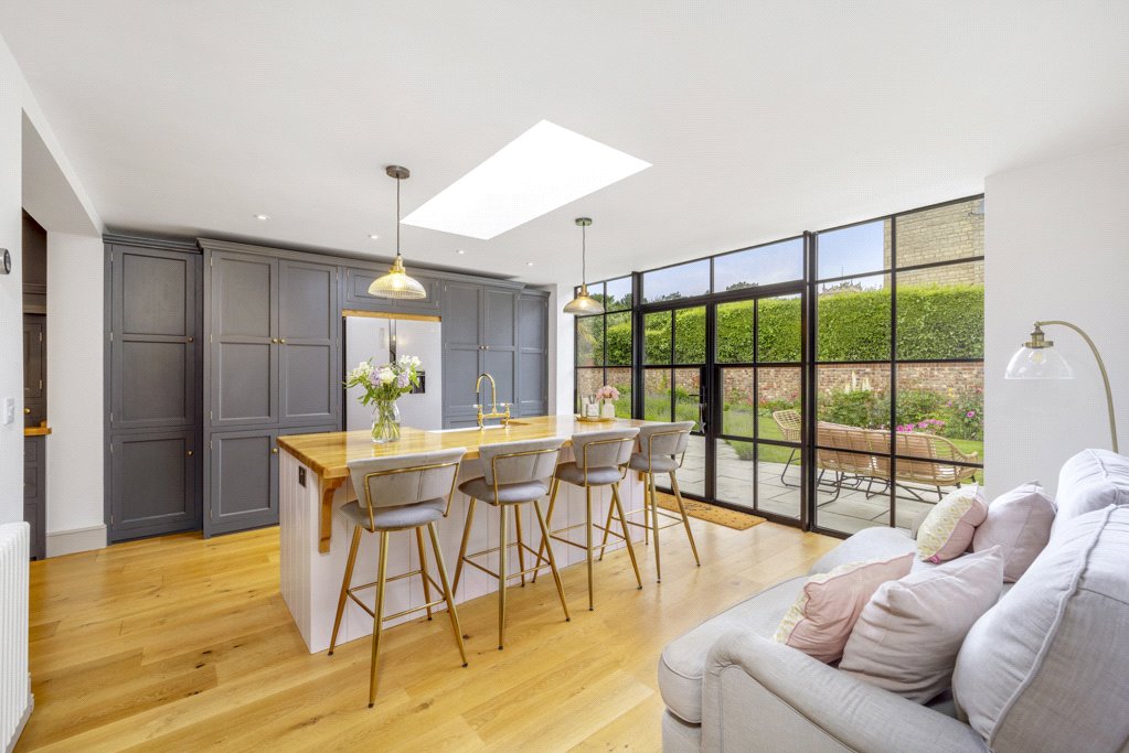 Link Detached House for sale with 4 bedrooms, Drury Street