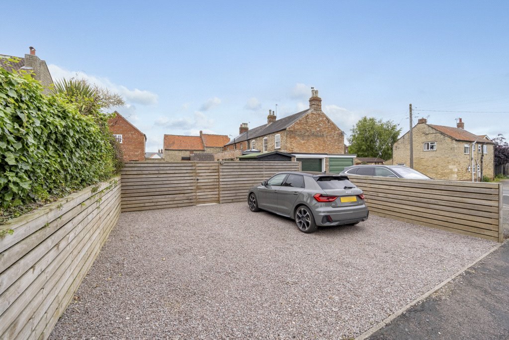 Link Detached House for sale with 4 bedrooms, Drury Street