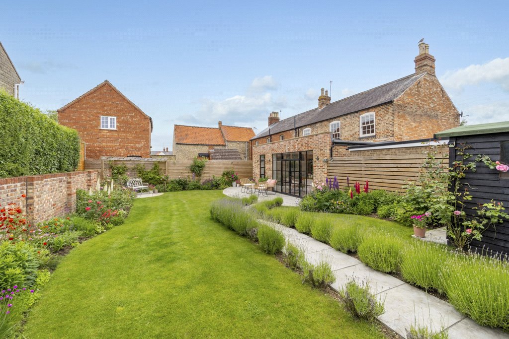 Link Detached House for sale with 4 bedrooms, Drury Street