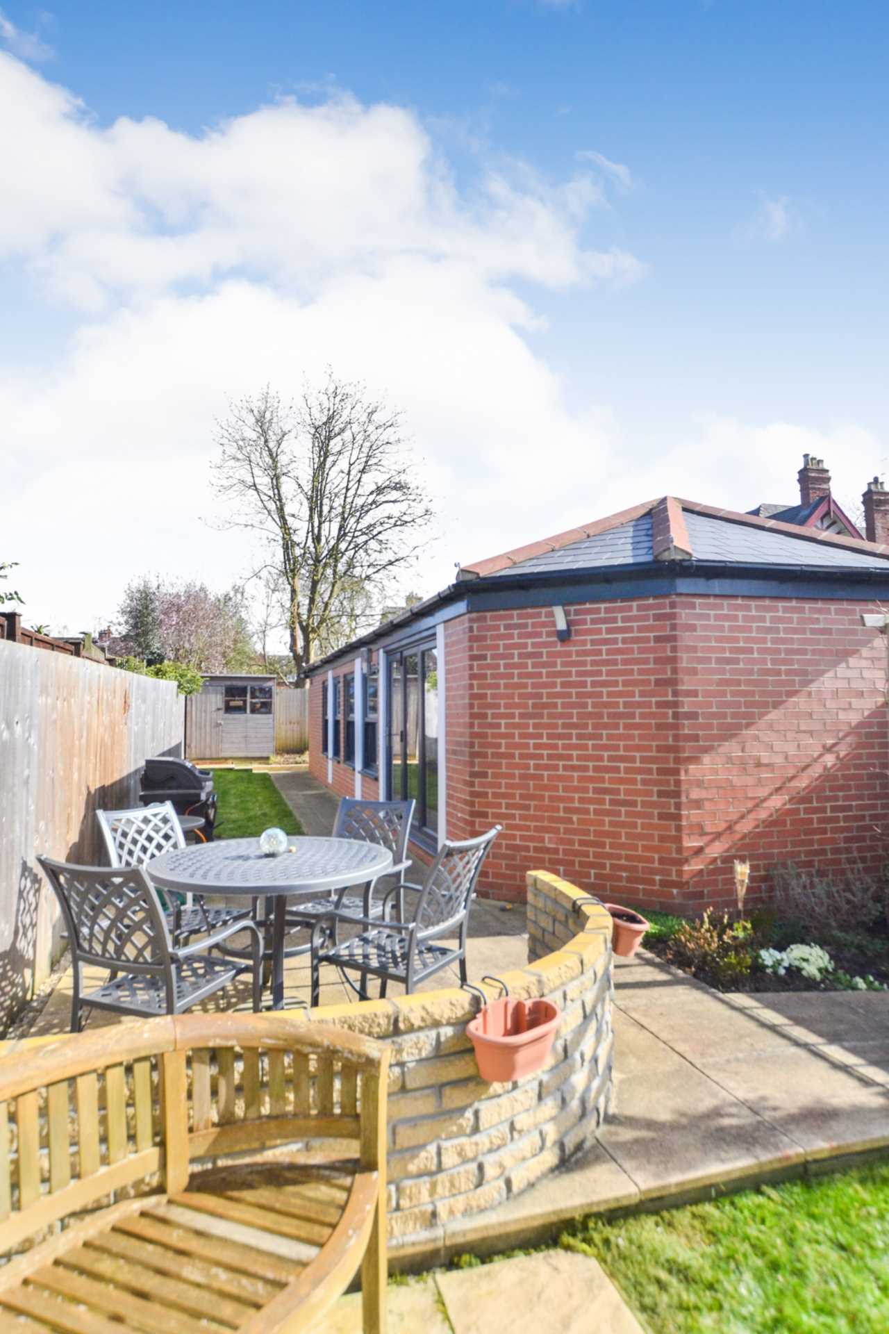 2 bedroom Apartment for sale in Cheltenham