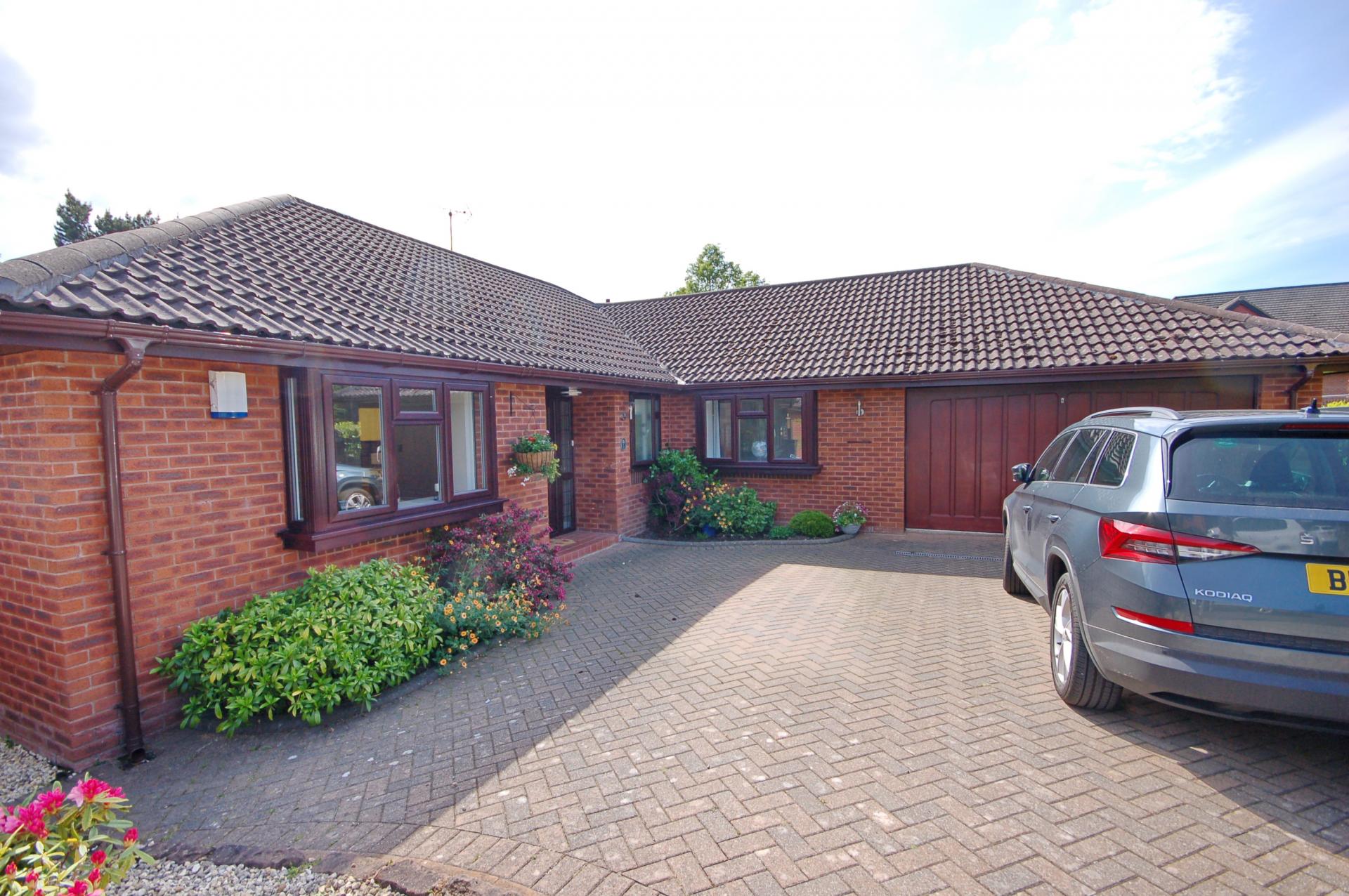 4 Bedroom Detached Bungalow For Sale In Wirral