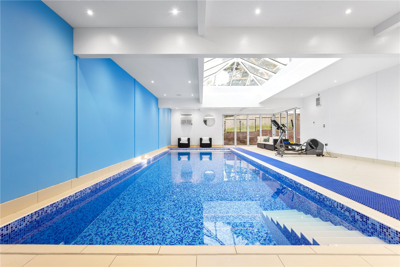 Detached House for sale with 6 bedrooms, Avon Castle Drive, Avon Castle