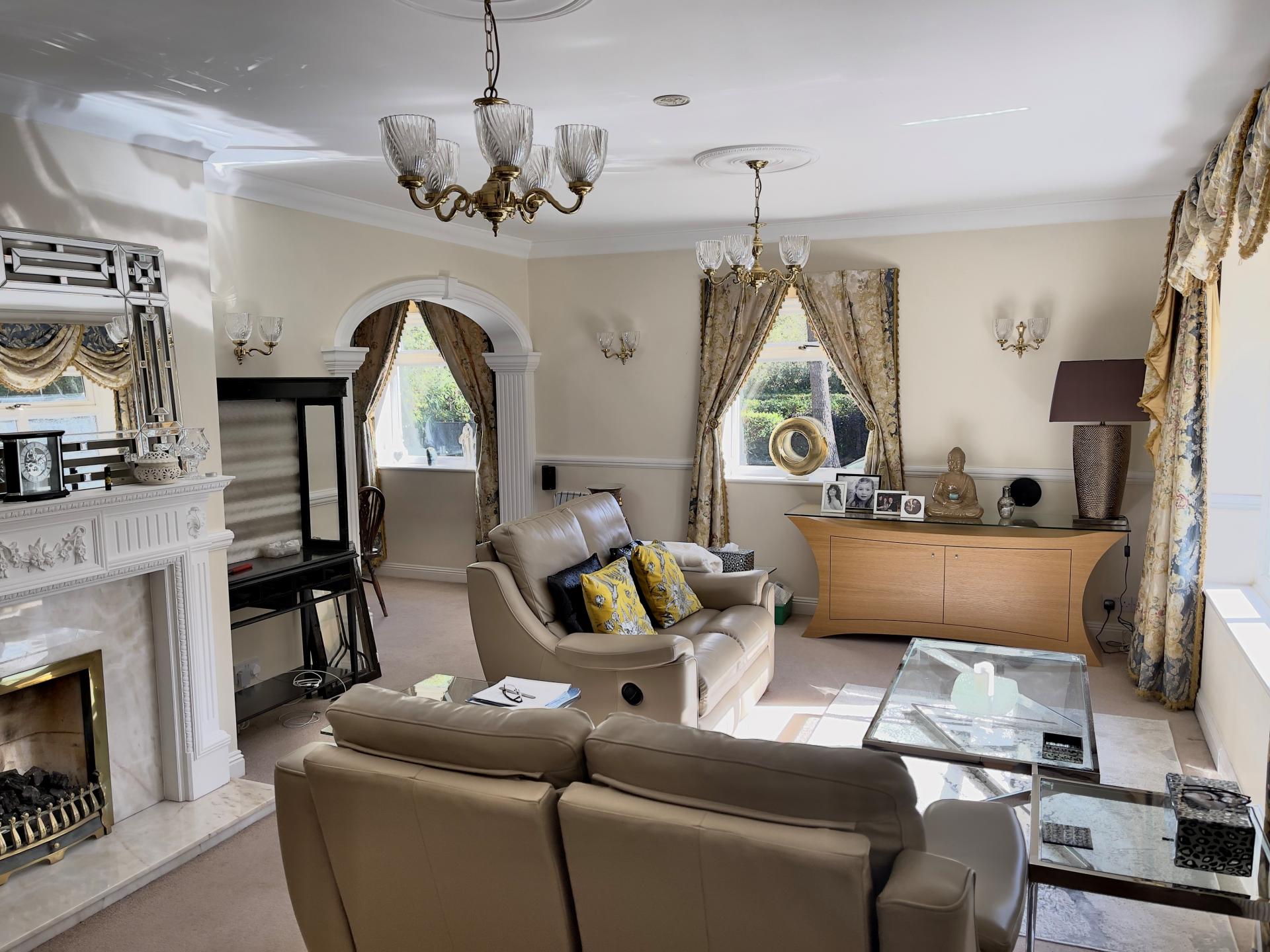 Detached House for sale with 5 bedrooms, Avon Castle Drive, Ringwood