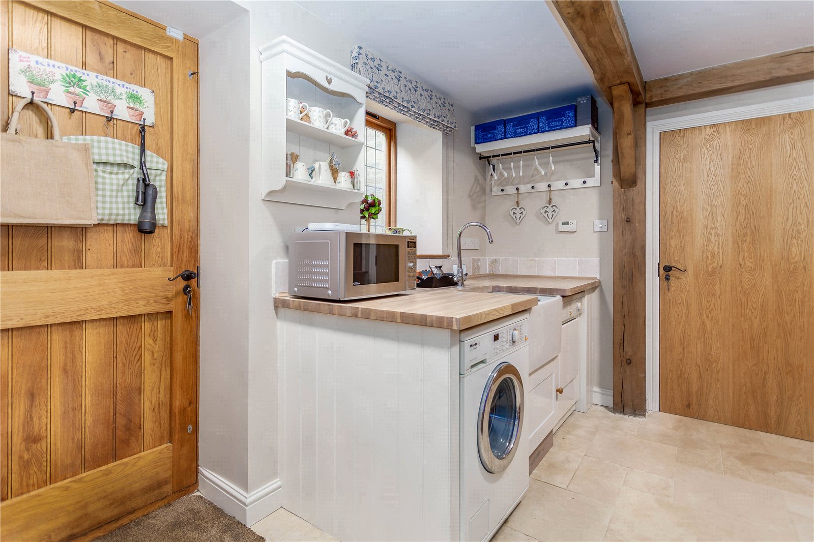 House for sale with 6 bedrooms, Rishworth New Road, Rishworth Fine